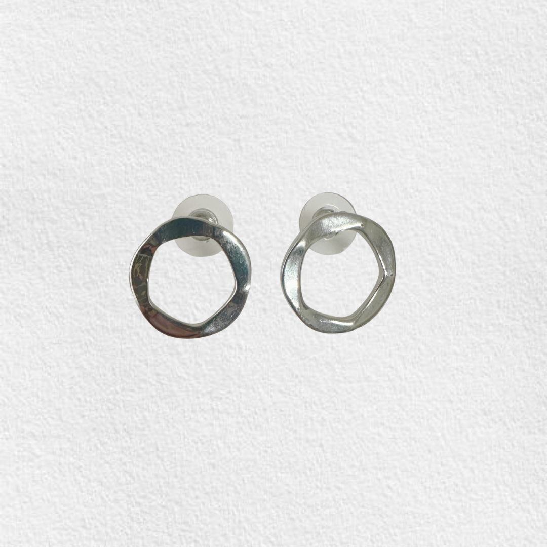 brincos em aço VERMONT