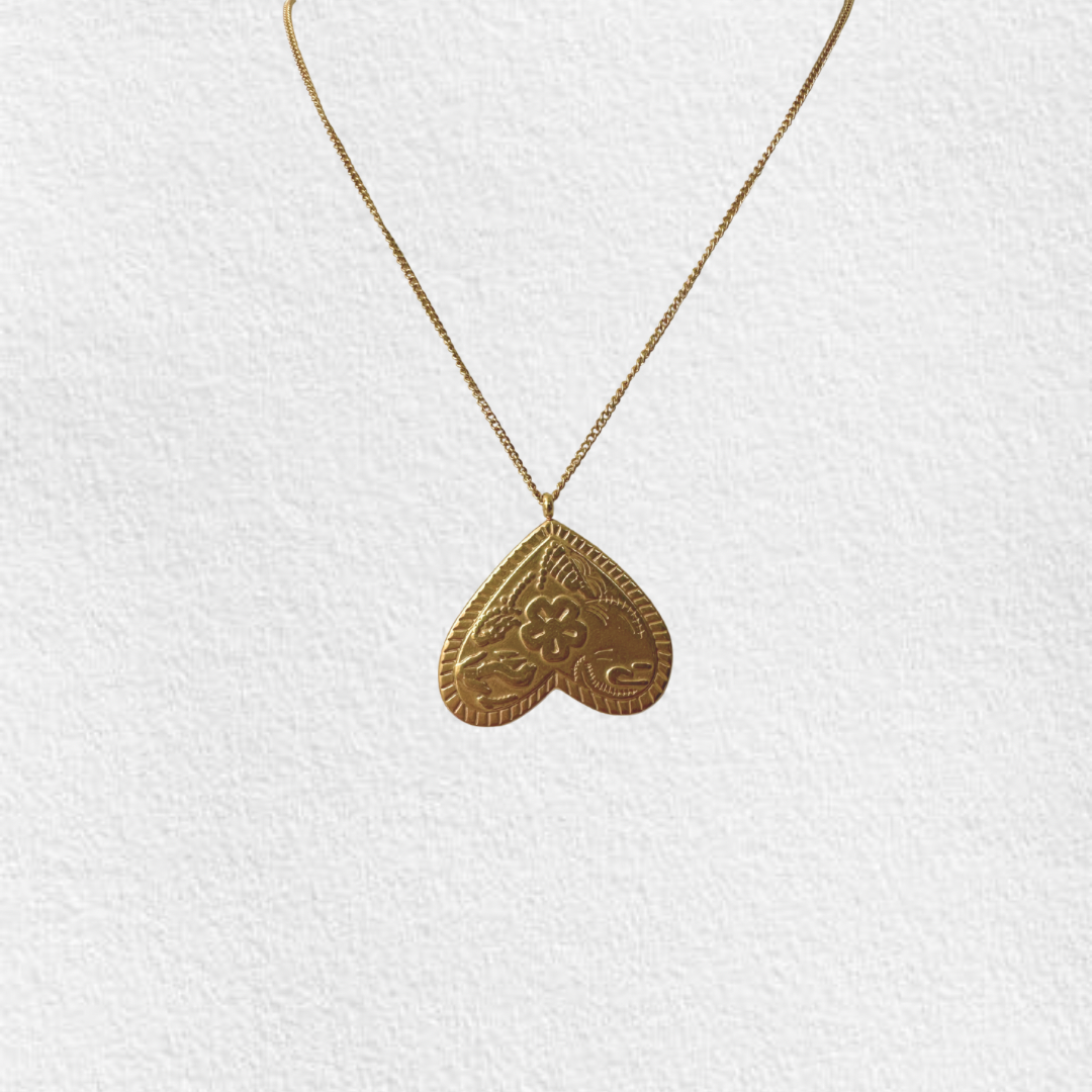 colar em aço CORAÇÃO