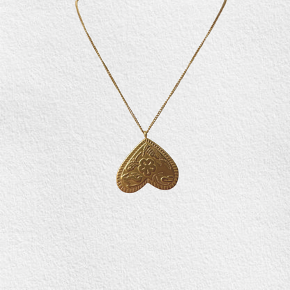 colar em aço CORAÇÃO