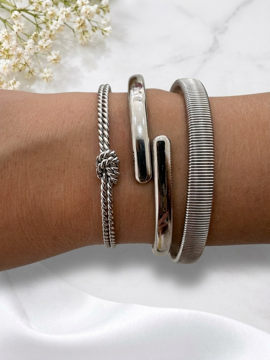 pulseira em aço GIA